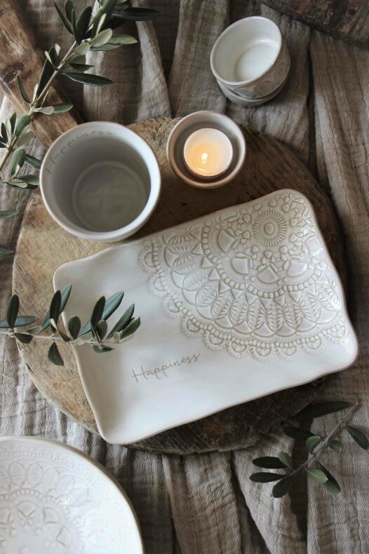 Håndlaget keramikkfat - happiness