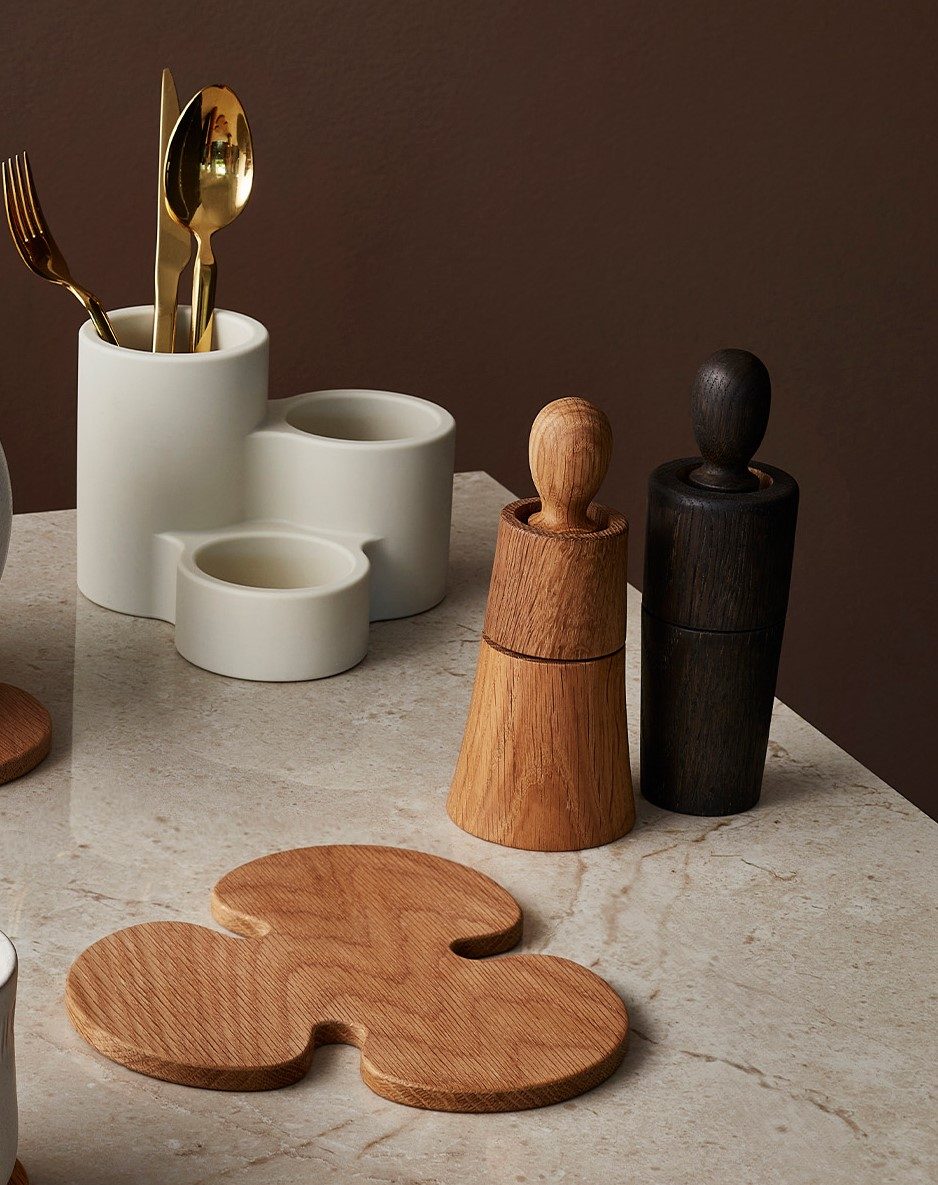 Salt,- og pepperkvern i eik fra Spring Copenhagen