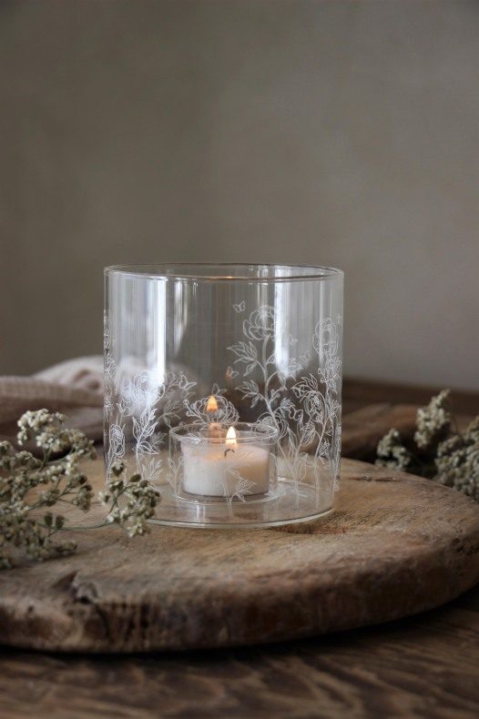 Lykt med blomstermønster- lav