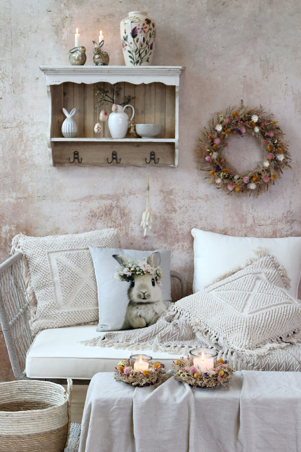 Lyslykt med vakker blomsterkrans