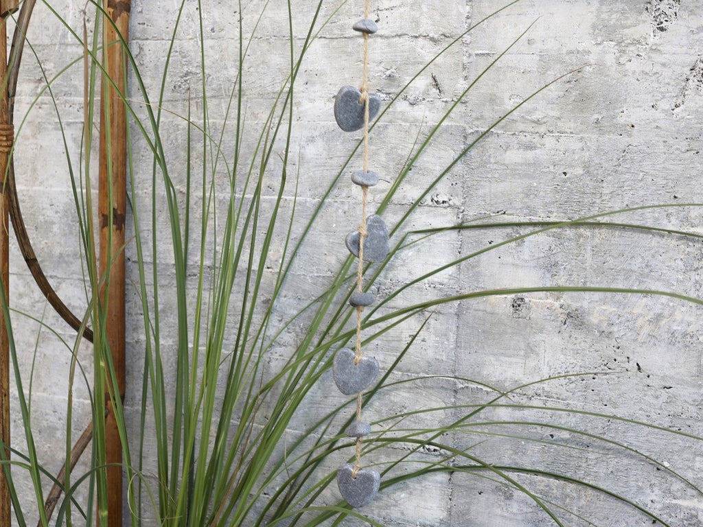 Dekorasjonsranke med steiner