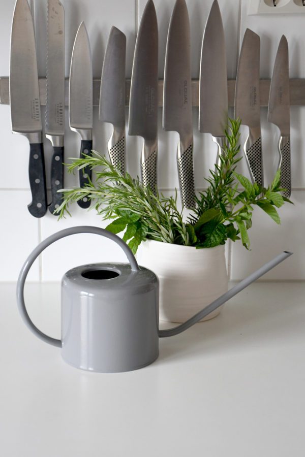 Forsby vannkanne - grå