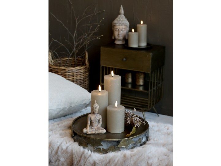 Fat med blomsterkant – to varianter