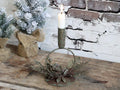 Lysestake i antikkfarget jern fra Chic Antique