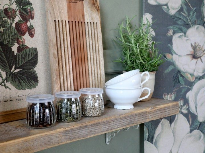 Sett med to glasskrukker med lokk fra Chic Antique