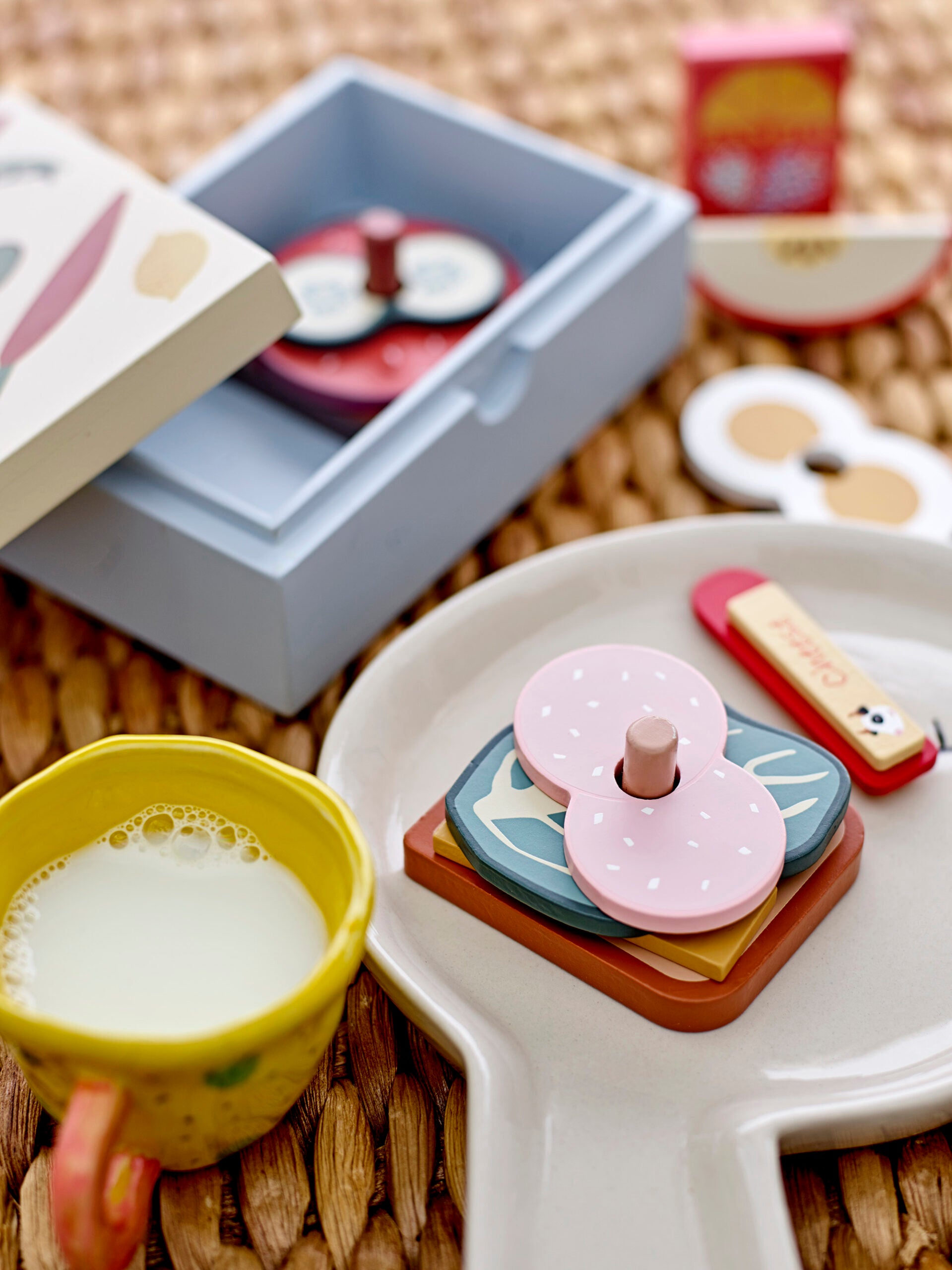 Nini kopp- gul prikkete fra Bloomingville