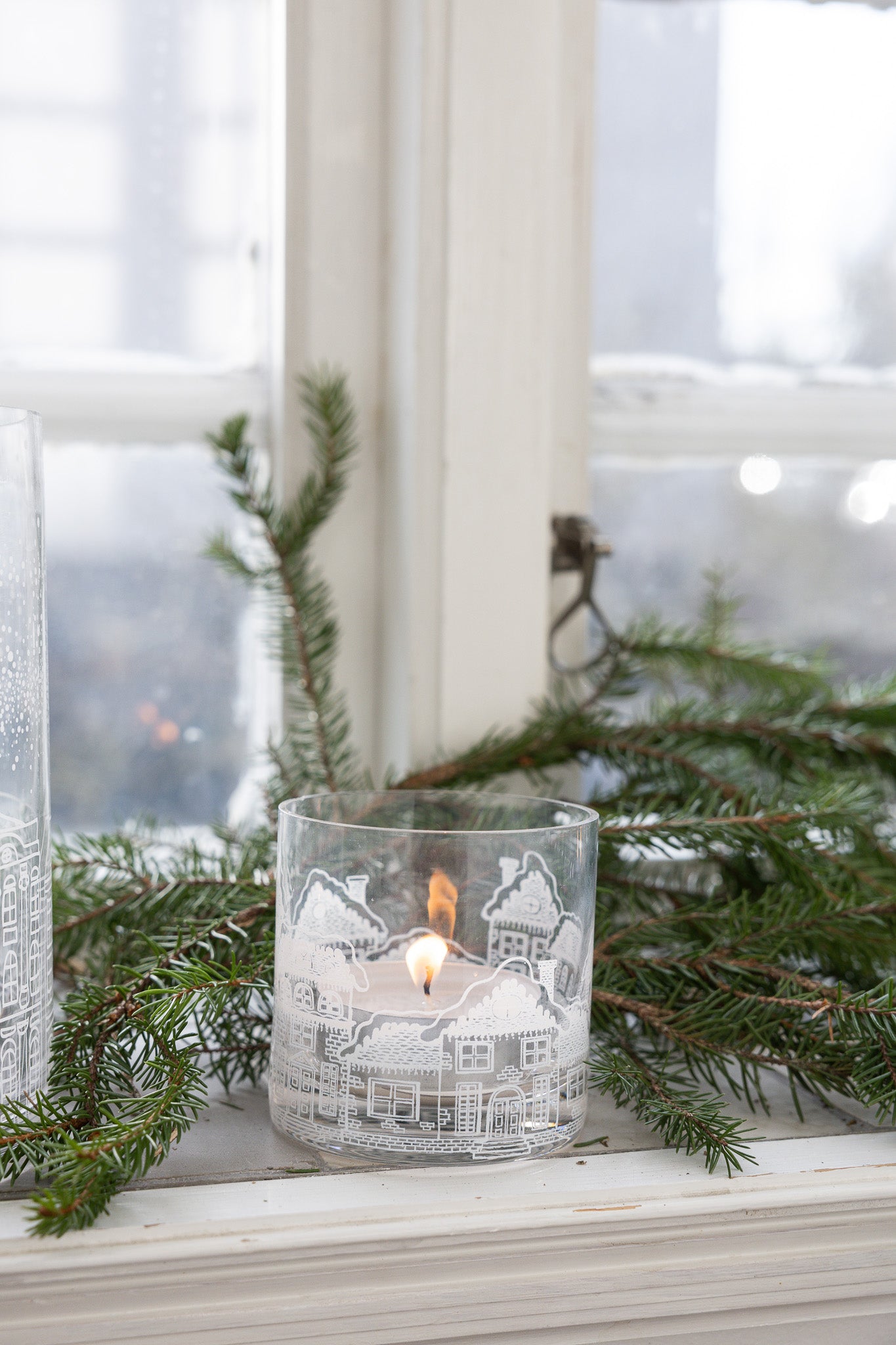 Byhult lyslykt - to størrelser