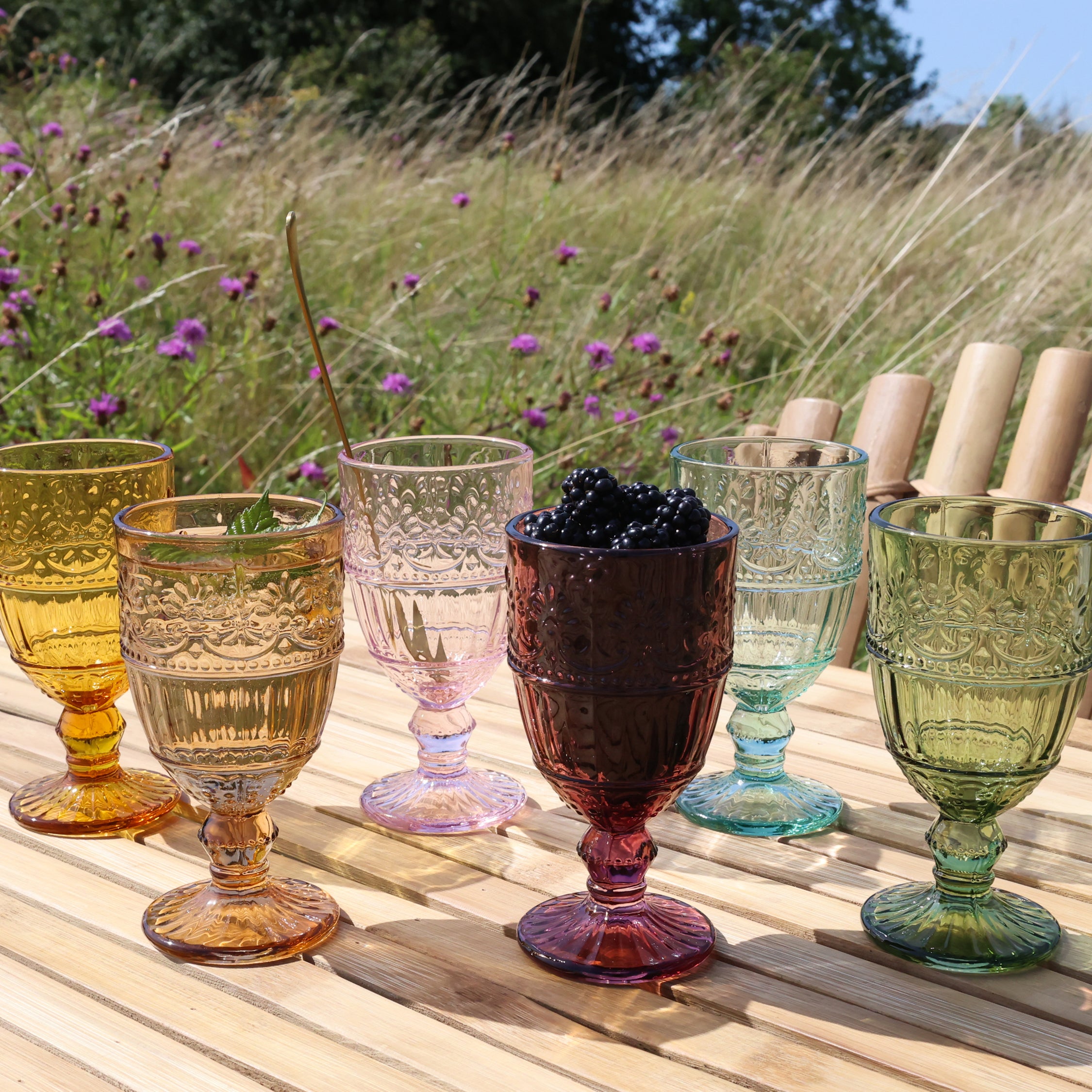 Chic Antique Saint-Emilion vinglass med mønster - finnes i 6 farger