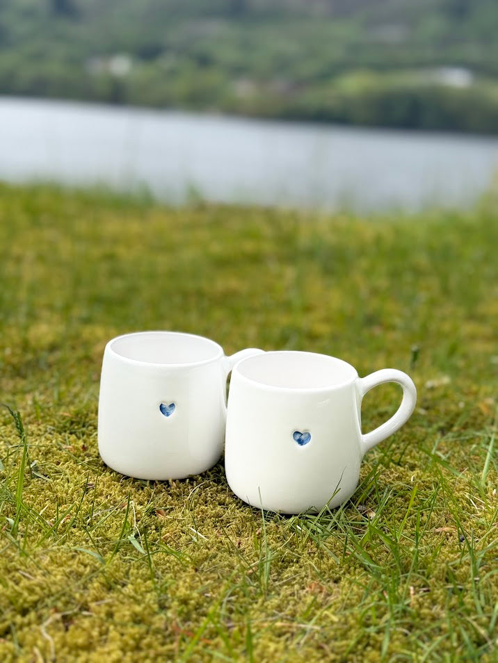 Krus med blått hjerte