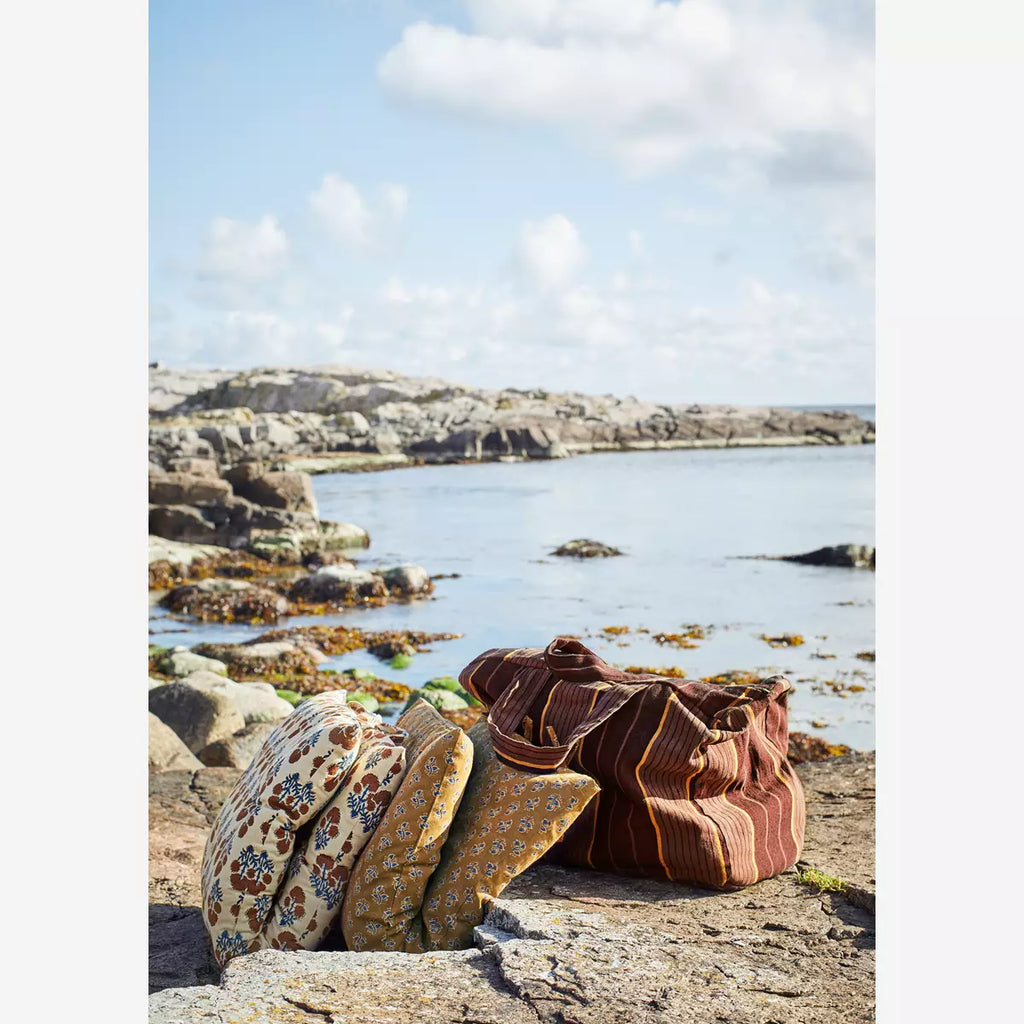 Reiseveske fra Madam Stoltz- fire varianter